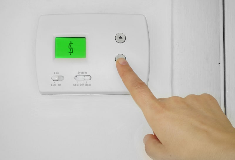 4 Signs You Need a New Thermostat in Kure Beach, NC